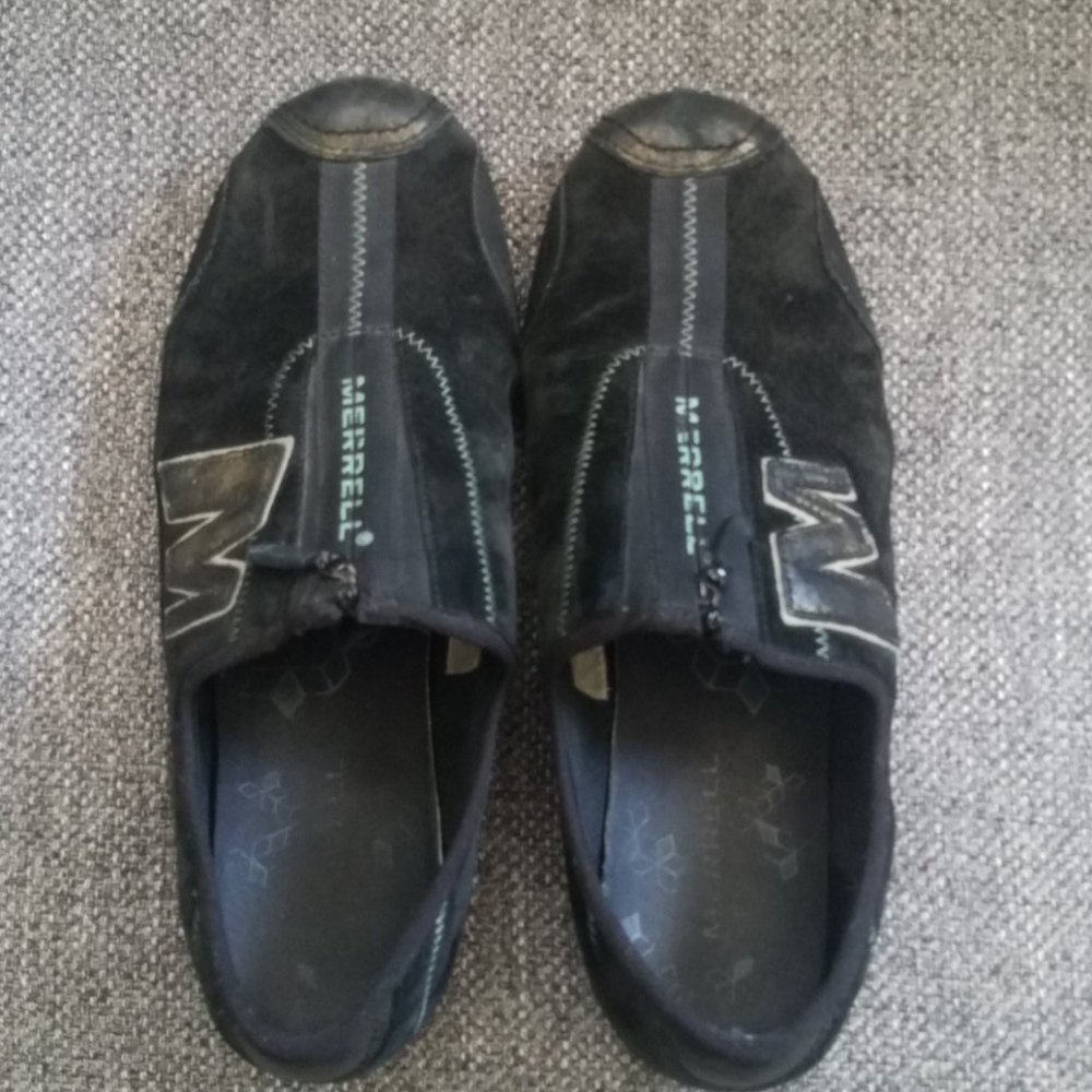 Black Merrell shoes